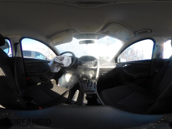 2015 Ford Focus SE with VIN 1FADP3F24FL276766, listed as a IAAI auction lot 41388348 with 59,579 mi miles. Bid and sale history available at carsss.com. Image 18.