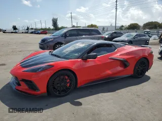 2023 Chevrolet Corvette 3LT z VIN 1G1YC3D40P5103918, wystawiony jako Copart lot #50801675 z przebiegiem Nie podano mil oraz Nie do naprawy • Non repairable. Historia ofert i sprzedaży dostępna na DreamBid. Obrazek 1.