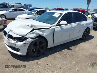 2014 BMW 3 Series 328i with VIN WBA3A5G55ENP31569, listed as a IAAI auction lot 42218428 with 151,927 mi miles and . Bid and sale history available at DreamBid. Image 18.