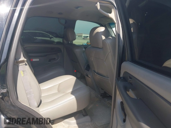 2003 Chevrolet Tahoe LT with VIN 1GNEC13Z73J322783, listed as a IAAI auction lot 41773868 with 259,710 mi miles and . Bid and sale history available at DreamBid. Image 8.