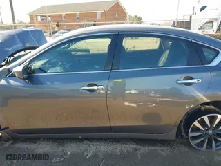 2017 Nissan Altima 2.5 SV with VIN 1N4AL3AP9HC167188, listed as a IAAI auction lot 41241893 with 1 mi miles. Bid and sale history available at carsss.com. Image 13.