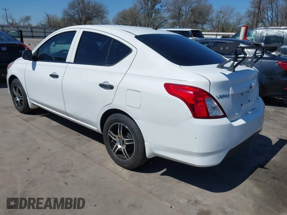 2015 Nissan Versa S Plus with VIN 3N1CN7AP0FL952210, listed as a IAAI auction lot 41754067 with 157,412 mi miles and . Bid and sale history available at DreamBid. Image 3.
