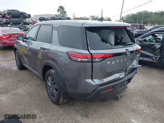 2024 Nissan Pathfinder S with VIN 5N1DR3AAXRC273423, listed as a IAAI auction lot 41210916 with 9,831 mi miles. Bid and sale history available at carsss.com. Image 3.