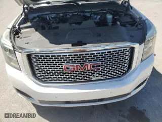 2016 GMC Yukon XL Denali with VIN 1GKS1HKJ2GR324622, listed as a Copart auction lot 50015915 with 203,108 mi miles and Clean Title. Bid and sale history available at carsss.com. Image 12.