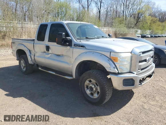 2011 Ford Super Duty F-250 SRW XL with VIN 1FT7X2B67BEB71809, listed as a Copart auction lot 53055825 with 217,846 mi miles and Clean Title. Bid and sale history available at carsss.com. Image 4.