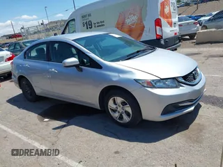 2015 Honda Civic LX z VIN 2HGFB2F5XFH528296, wystawiony jako IAAI lot #42431360 z przebiegiem 205 886 mil mil oraz . Historia ofert i sprzedaży dostępna na DreamBid. Obrazek 1.