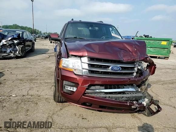 2016 Ford Expedition Limited z VIN 1FMJU2AT9GEF37486, wystawiony jako Copart lot #62494925 z przebiegiem 108 442 mil mil oraz Czysty tytuł • Clean title. Historia ofert i sprzedaży dostępna na DreamBid. Obrazek 12.
