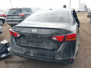 2020 Nissan Altima 2.5 S with VIN 1N4BL4BV0LC224104, listed as a IAAI auction lot 41670602 with 90,548 mi miles. Bid and sale history available at carsss.com. Image 17.