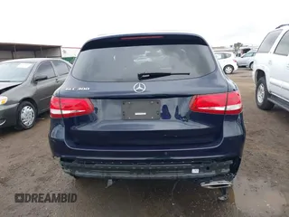 2018 Mercedes-Benz GLC with VIN WDC0G4JB5JF439738, listed as a IAAI auction lot 41741168 with 78,788 mi miles. Bid and sale history available at carsss.com. Image 17.