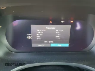 2023 Volvo V60 Plus z VIN YV4L12WZ4P2108242, wystawiony jako Copart lot #46248054 z przebiegiem 19 778 mil mil oraz . Historia ofert i sprzedaży dostępna na DreamBid. Obrazek 9.