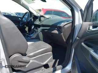 2013 Ford Escape Titanium z VIN 1FMCU0J94DUD84163, wystawiony jako IAAI lot #42406932 z przebiegiem 111 258 mil mil oraz . Historia ofert i sprzedaży dostępna na DreamBid. Obrazek 5.