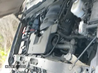 2015 Chevrolet Silverado 1500 LT z VIN 1GCVKREC1FZ230027, wystawiony jako IAAI lot #42407211 z przebiegiem 250 040 mil mil oraz . Historia ofert i sprzedaży dostępna na DreamBid. Obrazek 21.