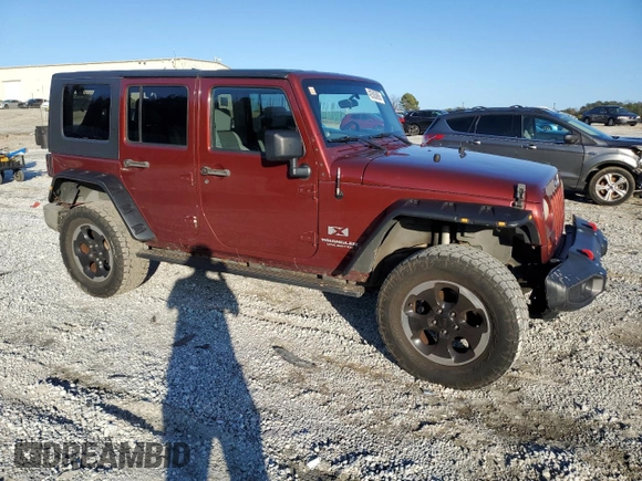 2007 Jeep Wrangler Unlimited X with VIN 1J4GB39177L124940, listed as a Copart auction lot 42505695 with 186,204 mi miles and Salvage title. Bid and sale history available at DreamBid. Image 4.