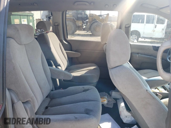 2007 Kia Sedona LX with VIN KNDMB233176190864, listed as a Copart auction lot 77267064 with 205,149 mi miles and Salvage Title. Bid and sale history available at carsss.com. Image 12.