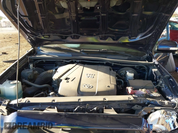 2013 Toyota Tacoma PreRunner z VIN 3TMKU4HN6DM038078, wystawiony jako IAAI lot #41397637 z przebiegiem 109 017 mil mil oraz . Historia ofert i sprzedaży dostępna na DreamBid. Obrazek 10.