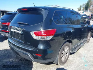 2016 Nissan Pathfinder S with VIN 5N1AR2MNXGC614005, listed as a IAAI auction lot 41588049 with 98,609 mi miles. Bid and sale history available at carsss.com. Image 4.