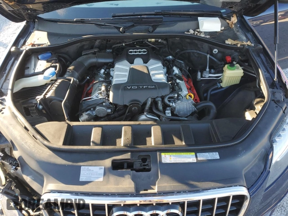 2015 Audi Q7 3.0T S line Prestige with VIN WA1DGAFE8FD015699, listed as a Copart auction lot 41429285 with 128,813 mi miles and Salvage Title. Bid and sale history available at carsss.com. Image 12.