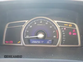 2008 Honda Civic LX with VIN 2HGFA16558H517528, listed as a IAAI auction lot 42153461 with 288,296 mi miles and . Bid and sale history available at DreamBid. Image 7.