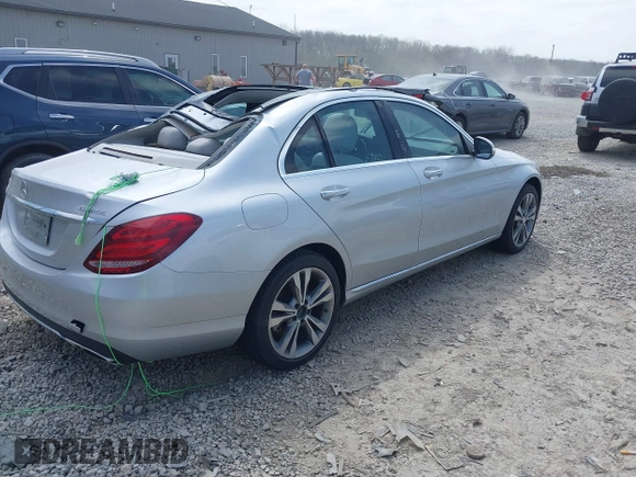2015 Mercedes-Benz C 300 Luxury with VIN 55SWF4KB6FU003010, listed as a IAAI auction lot 42070803 with Not Provided miles and . Bid and sale history available at DreamBid. Image 4.