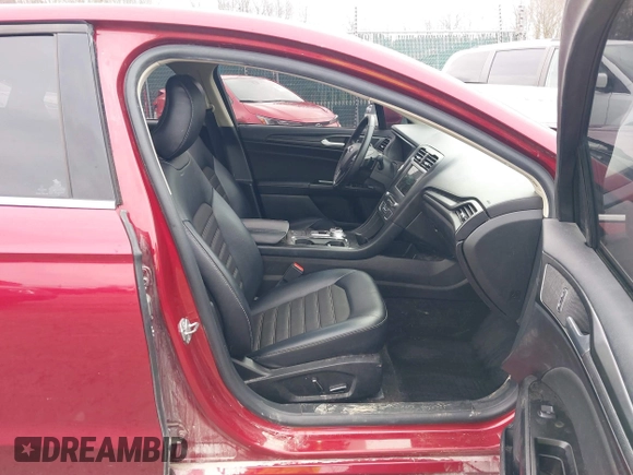 2018 Ford Fusion SE with VIN 3FA6P0HD8JR256214, listed as a IAAI auction lot 41147325 with 71,038 mi miles and . Bid and sale history available at DreamBid. Image 5.