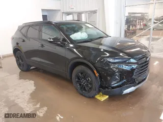 2022 Chevrolet Blazer LT with VIN 3GNKBCR45NS228660, listed as a IAAI auction lot 41263869 with 12,114 mi miles. Bid and sale history available at carsss.com. Image 1.