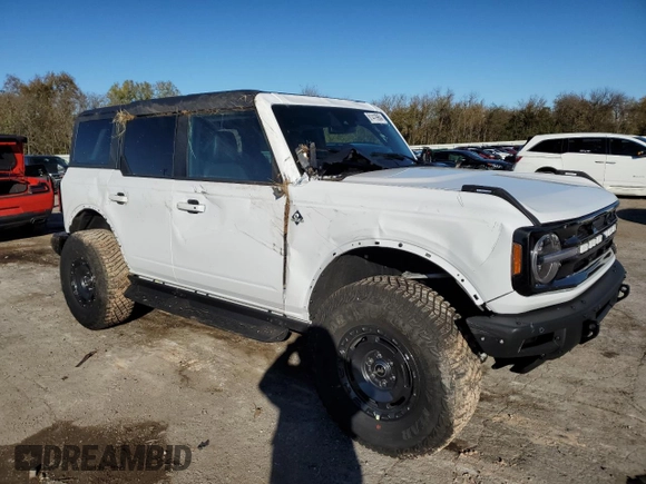 2024 Ford Bronco Outer Banks with VIN 1FMDE8BH5RLB09775, listed as a Copart auction lot 81419964 with 633 mi miles and Salvage Title. Bid and sale history available at DreamBid. Image 4.