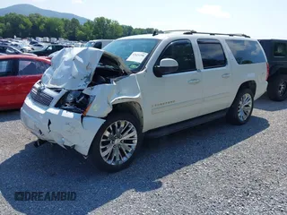 2007 Chevrolet Suburban LTZ with VIN 1GNFK16367J193729, listed as a IAAI auction lot 42621298 with 262,721 mi miles and . Bid and sale history available at DreamBid. Image 2.