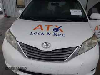 2012 Toyota Sienna XLE AAS with VIN 5TDYK3DC6CS228816, listed as a IAAI auction lot 42483715 with 206,925 mi miles and . Bid and sale history available at DreamBid. Image 10.