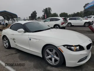 2013 BMW Z4 sDrive28i with VIN WBALL5C5XDJ104078, listed as a Copart auction lot 76118864 with 103,587 mi miles and Salvage Title. Bid and sale history available at carsss.com. Image 4.