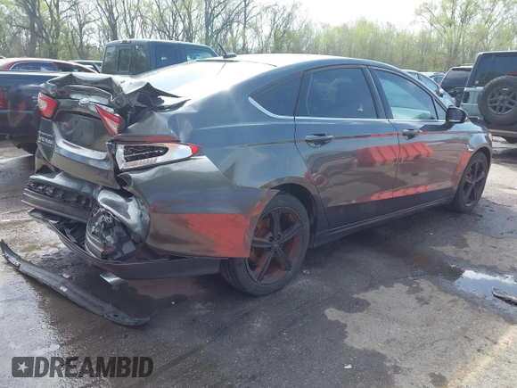 2016 Ford Fusion SE with VIN 3FA6P0H79GR143682, listed as a IAAI auction lot 41969950 with 138,083 mi miles and . Bid and sale history available at DreamBid. Image 4.