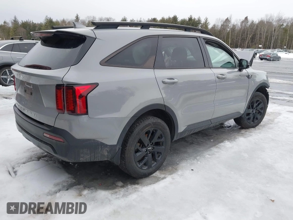 2022 Kia Sorento X-Line S with VIN 5XYRLDLC7NG118060, listed as a IAAI auction lot 41650022 with 42,331 mi miles. Bid and sale history available at carsss.com. Image 4.
