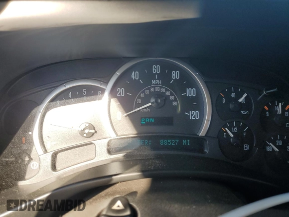 2003 Cadillac Escalade z VIN 1GYEC63T83R157632, wystawiony jako Copart lot #54950564 z przebiegiem 88 527 mil mil oraz Szkoda całkowita • Salvage title. Historia ofert i sprzedaży dostępna na DreamBid. Obrazek 9.