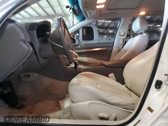 2015 Infiniti Q40 with VIN JN1CV6APXFM501091, listed as a Copart auction lot 71635964 with 0 mi miles and Salvage Title. Bid and sale history available at carsss.com. Image 7.