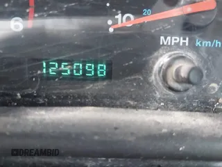 2001 Jeep Wrangler SE с VIN 1J4FA29P21P300094, выставлен на аукционе IAAI как лот 41871446 с пробегом 125 098 миль миль и . История ставок и продаж доступна на DreamBid. Изображение 15.