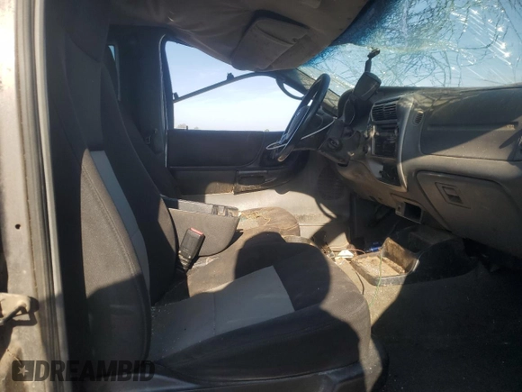 2005 Ford Ranger XL with VIN 1FTZR15E25PA11782, listed as a Copart auction lot 48238805 with Not provided miles and Salvage title. Bid and sale history available at DreamBid. Image 7.