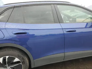 2021 Volkswagen ID.4 Pro S with VIN WVGGNPE23MP060821, listed as a Copart auction lot 49913165 with 39,987 mi miles and Salvage Title. Bid and sale history available at carsss.com. Image 11.