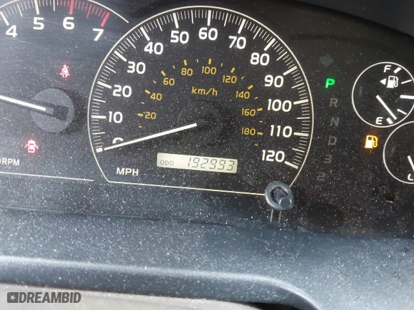 2006 Toyota Sequoia Limited with VIN 5TDBT48A06S275930, listed as a IAAI auction lot 41565423 with 192,993 mi miles. Bid and sale history available at carsss.com. Image 15.