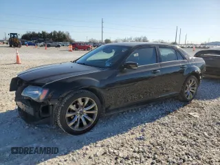 2014 Chrysler 300 with VIN 2C3CCABGXEH378869, listed as a Copart auction lot 47658975 with 142,302 mi miles and Salvage Title. Bid and sale history available at carsss.com. Image 1.
