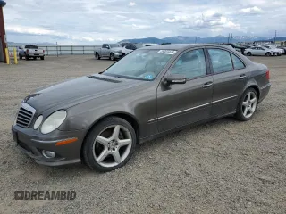2008 Mercedes-Benz E 350 Luxury z VIN WDBUF87X28B327998, wystawiony jako Copart lot #59003445 z przebiegiem 97 522 mil mil oraz Czysty tytuł • Clean title. Historia ofert i sprzedaży dostępna na DreamBid. Obrazek 1.