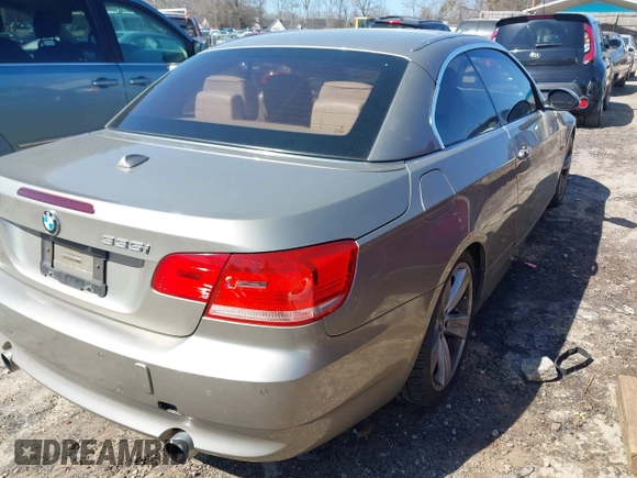 2007 BMW 3 Series 335i with VIN WBAWL735X7PX49923, listed as a IAAI auction lot 41665131 with 117,135 mi miles. Bid and sale history available at carsss.com. Image 4.
