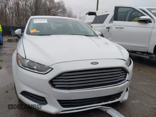 2015 Ford Fusion S with VIN 3FA6P0G70FR219905, listed as a IAAI auction lot 41228828 with 62,030 mi miles and . Bid and sale history available at carsss.com. Image 12.