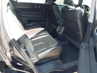 2010 Lincoln MKT EcoBoost with VIN 2LMHJ5AT4ABJ25332, listed as a IAAI auction lot 42176728 with Not Provided miles and . Bid and sale history available at DreamBid. Image 8.