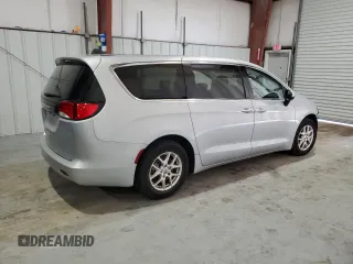 2023 Chrysler Voyager LX z VIN 2C4RC1CG0PR596028, wystawiony jako Copart lot #56032065 z przebiegiem 48 703 mil mil oraz Szkody całkowita. Historia ofert i sprzedaży dostępna na DreamBid. Obrazek 3.