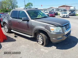 2007 Ford Explorer Sport Trac Limited z VIN 1FMEU53817UA03139, wystawiony jako IAAI lot #42030945 z przebiegiem 159 839 mil mil oraz . Historia ofert i sprzedaży dostępna na DreamBid. Obrazek 1.