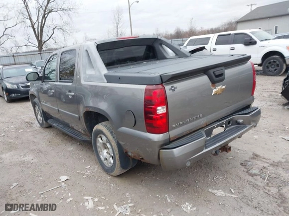 2007 Chevrolet Avalanche LT w/3LT with VIN 3GNFK12367G123414, listed as a IAAI auction lot 41702886 with 253,515 mi miles. Bid and sale history available at carsss.com. Image 3.