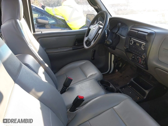2007 Ford Ranger XL with VIN 1FTYR10D57PA98249, listed as a IAAI auction lot 41022388 with 266,437 mi miles. Bid and sale history available at carsss.com. Image 5.