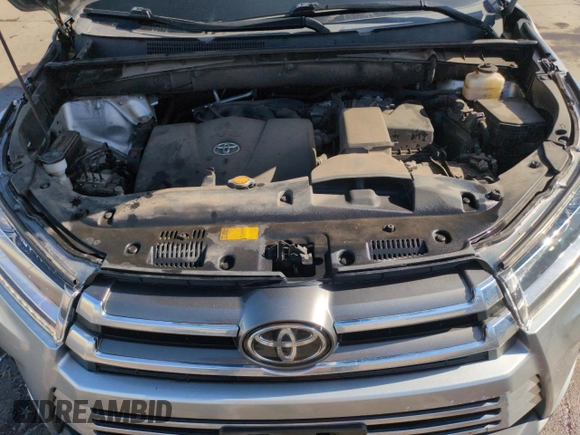 2017 Toyota Highlander Limited z VIN 5TDDZRFHXHS361852, wystawiony jako Copart lot #52359305 z przebiegiem 111 228 mil mil oraz Szkoda całkowita • Salvage title. Historia ofert i sprzedaży dostępna na DreamBid. Obrazek 12.