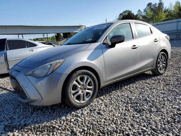 2016 Scion iA with VIN 3MYDLBZV6GY104450, listed as a Copart auction lot 52355255 with 195,958 mi miles and Salvage Title. Bid and sale history available at carsss.com. Image 1.