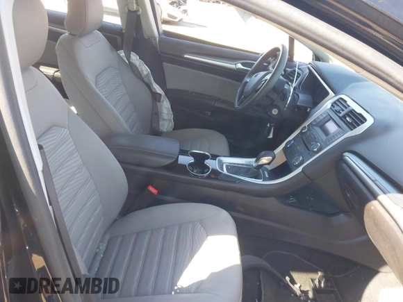 2016 Ford Fusion S with VIN 3FA6P0G77GR129328, listed as a IAAI auction lot 41624118 with 46,532 mi miles and . Bid and sale history available at DreamBid. Image 5.