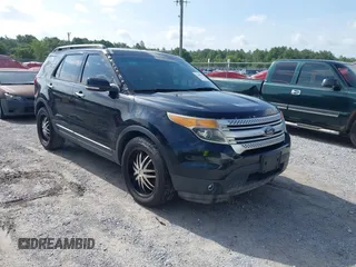 2014 Ford Explorer XLT z VIN 1FM5K7D82EGB22961, wystawiony jako IAAI lot #42466254 z przebiegiem 137 266 mil mil oraz . Historia ofert i sprzedaży dostępna na DreamBid. Obrazek 1.